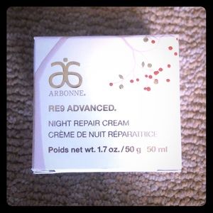 RE9 Night Repair Cream NIB